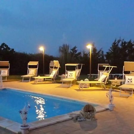 Hotel Oasi Degli Angeli Zapponeta Zewnętrze zdjęcie